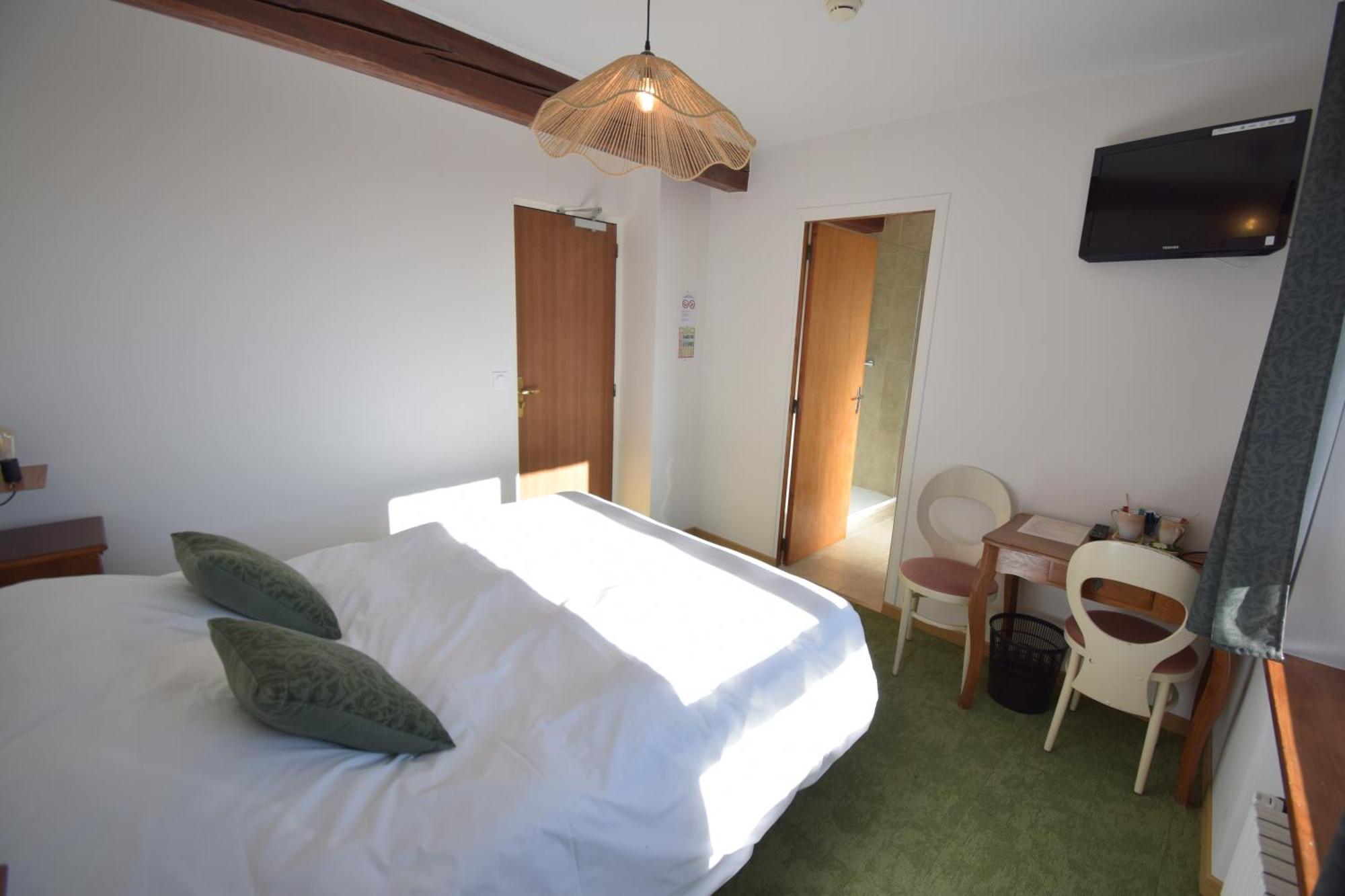 Hotel Les Chenets Saint-Julien-en-Champsaur Eksteriør bilde