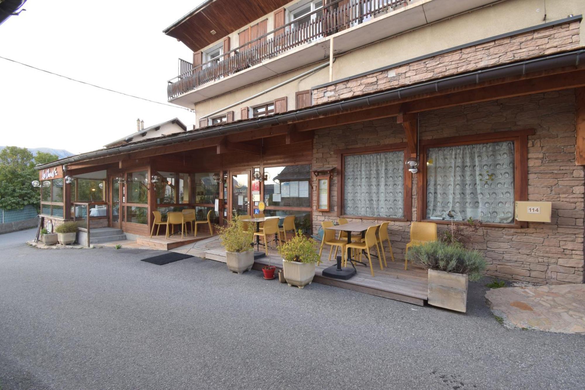 Hotel Les Chenets Saint-Julien-en-Champsaur Eksteriør bilde