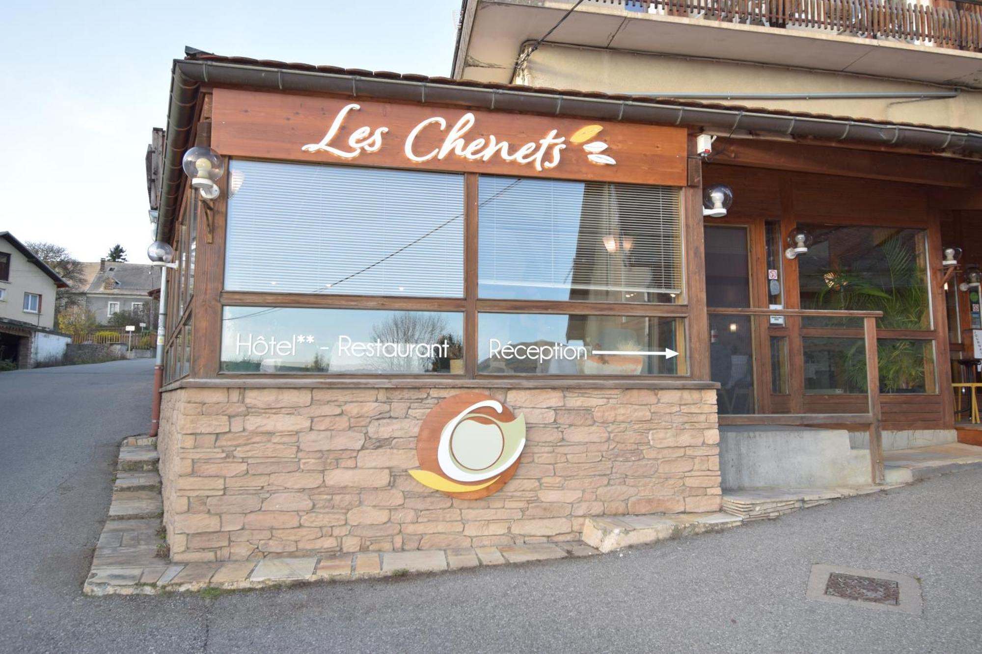 Hotel Les Chenets Saint-Julien-en-Champsaur Eksteriør bilde