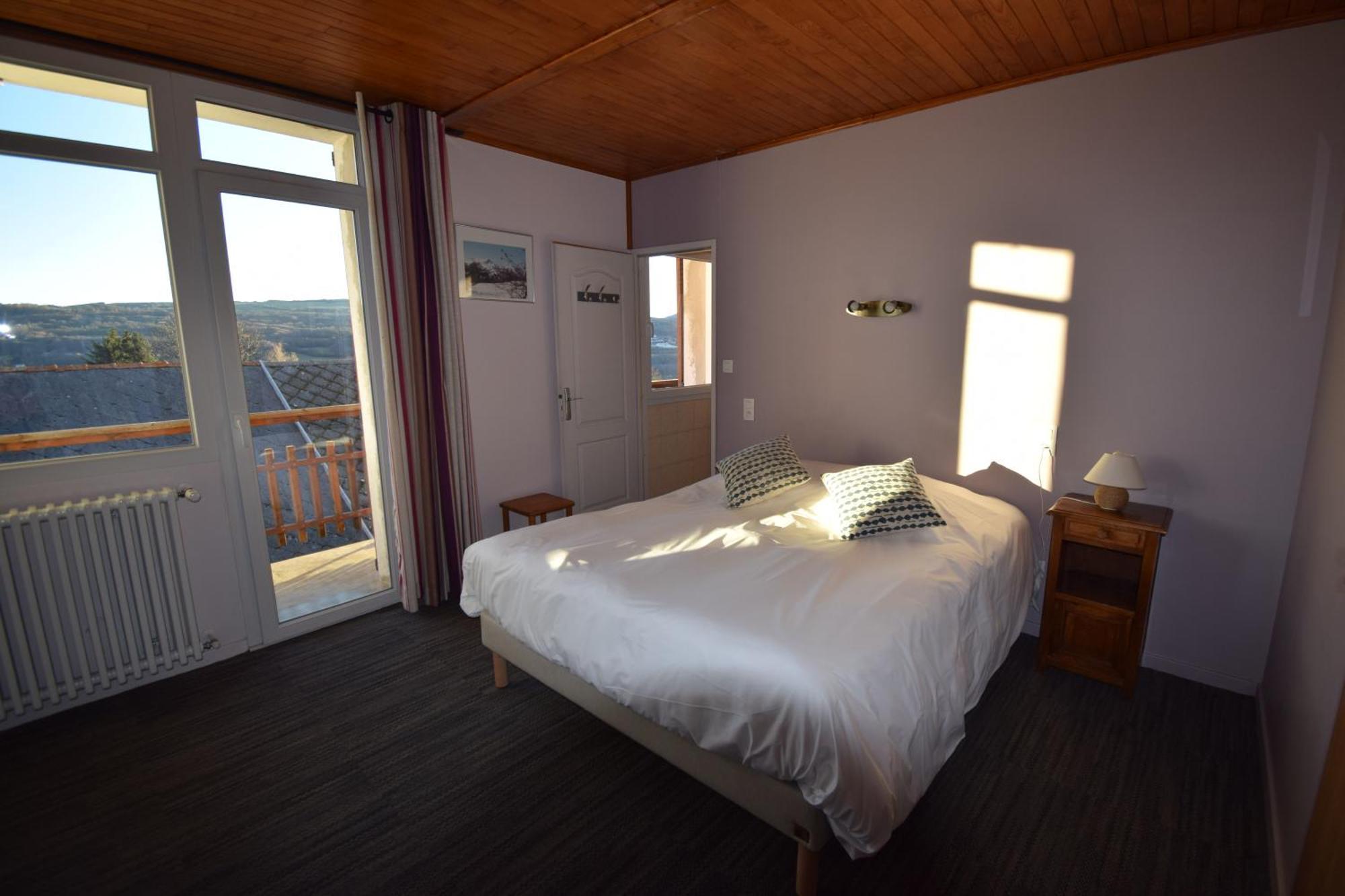 Hotel Les Chenets Saint-Julien-en-Champsaur Eksteriør bilde