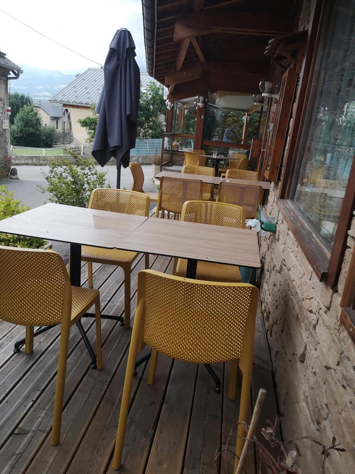 Hotel Les Chenets Saint-Julien-en-Champsaur Eksteriør bilde
