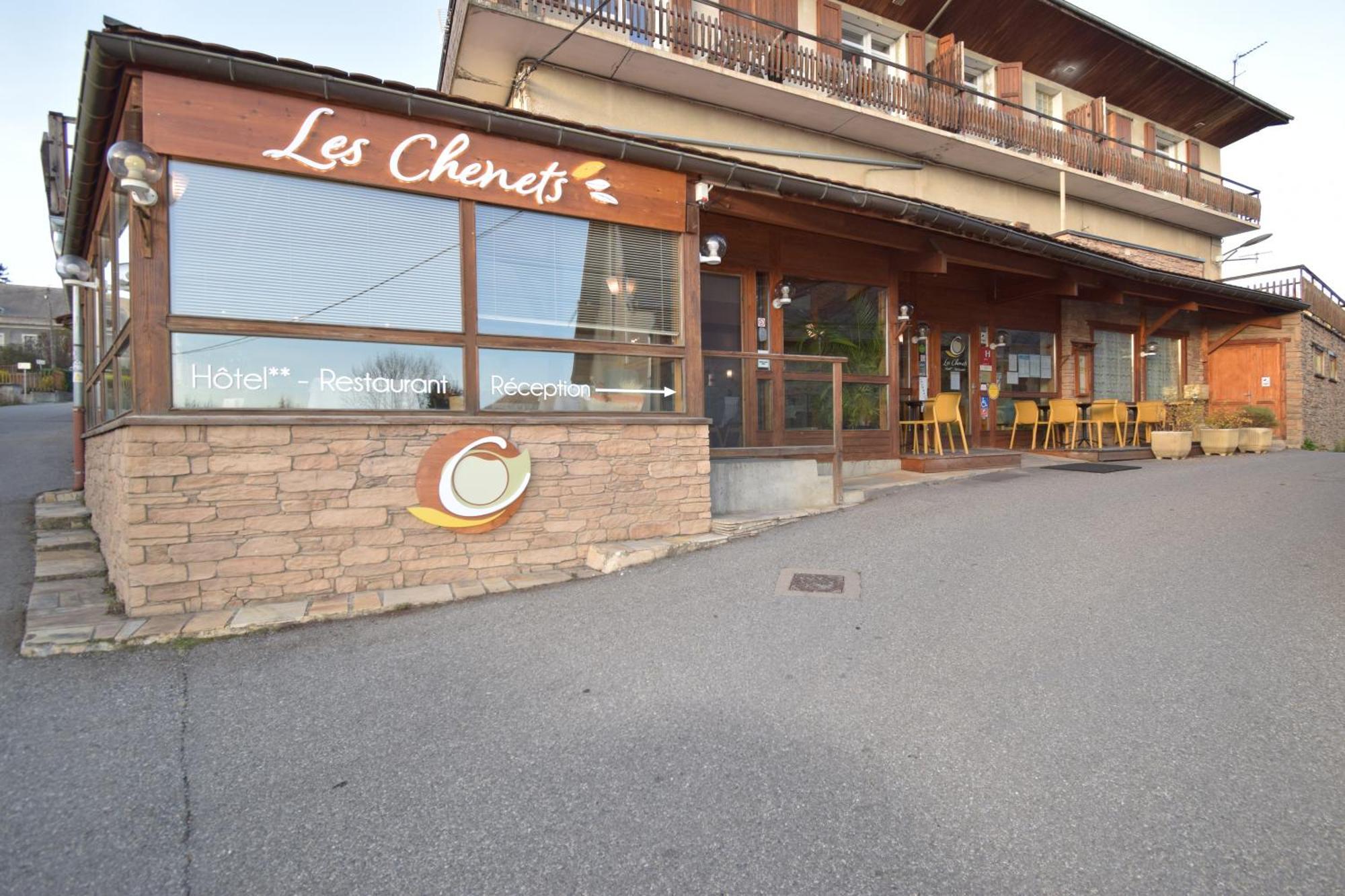 Hotel Les Chenets Saint-Julien-en-Champsaur Eksteriør bilde