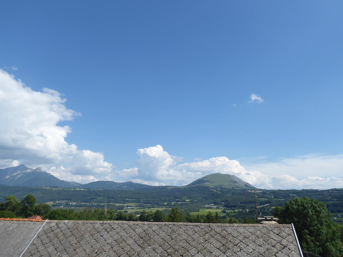 Hotel Les Chenets Saint-Julien-en-Champsaur Eksteriør bilde